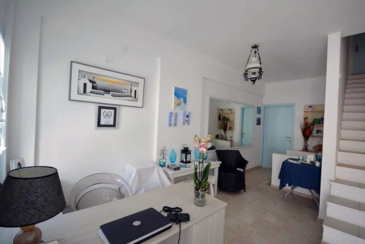 Aeolis Santorini