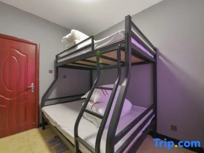 Standard Quintuple room
