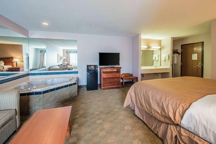 Double Suite