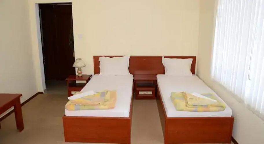 Kirovi Guest House