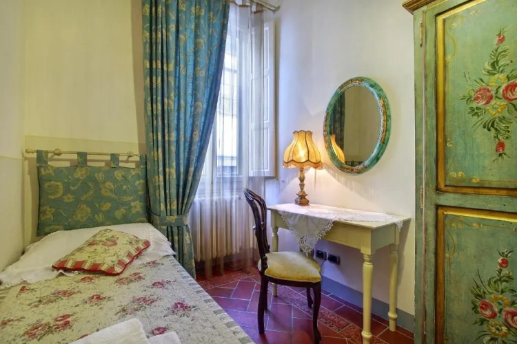 2 Bedrooms Apartment with balcony