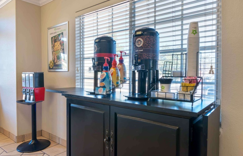 Extended Stay America - Kansas City - Shawnee Mission photo 16