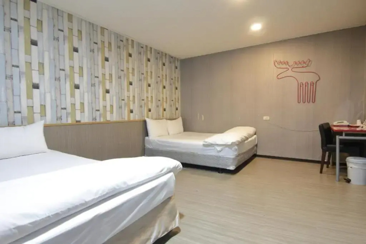 Baoshan Hotel