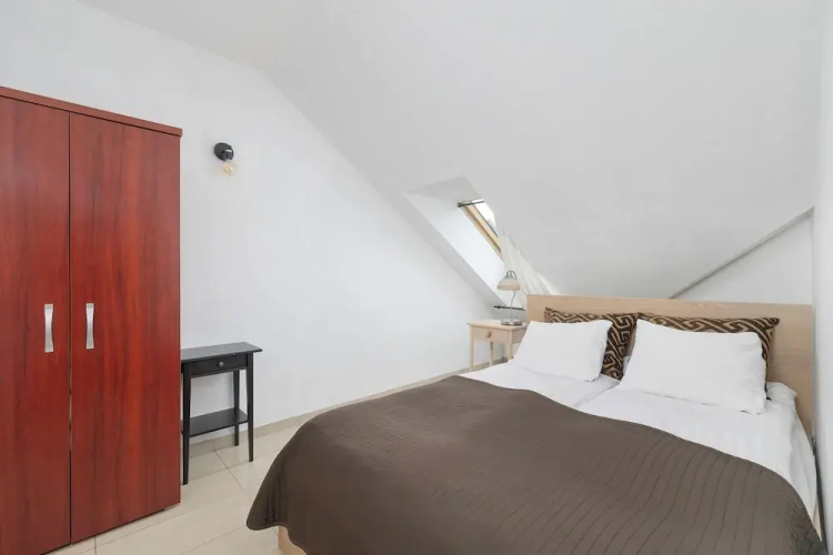 Apartment With Mountain View by Renters