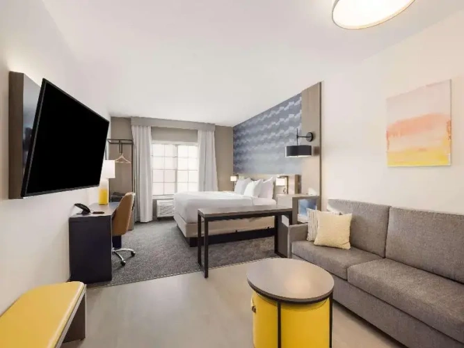 Double Suite