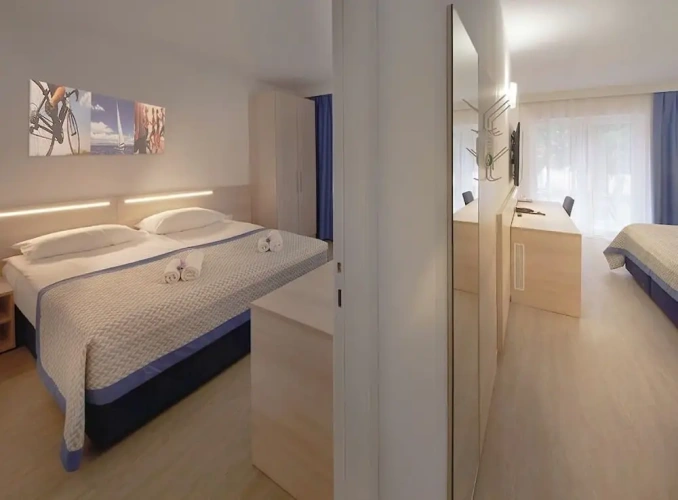 Comfort Quadruple room with balcony