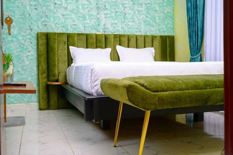 Deluxe Single room