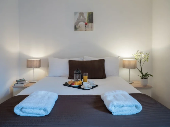 3 Bedrooms Apartment with balcony