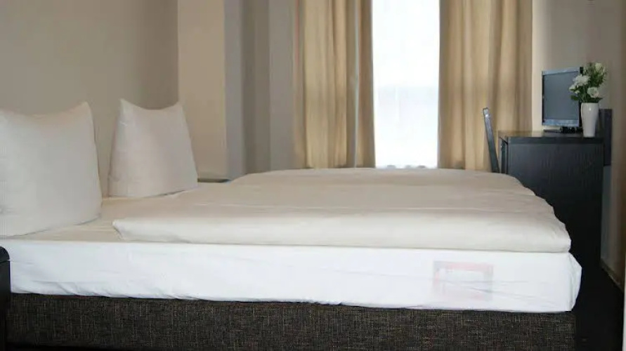 Saks Hotel Pension