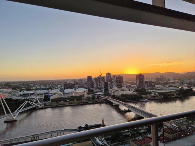 2 Bedrooms Apartment with balcony and with river view