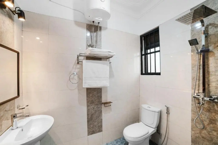 2 Bedrooms Apartment