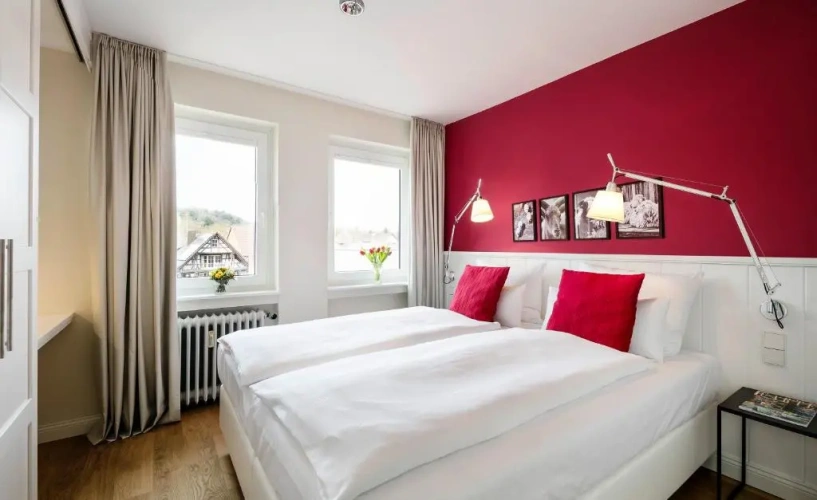 2 Bedrooms Superior Suite with lake view