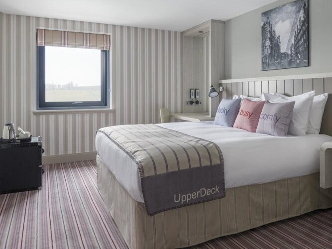 Village Hotel Edinburgh Over view