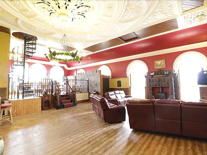 The Auction House