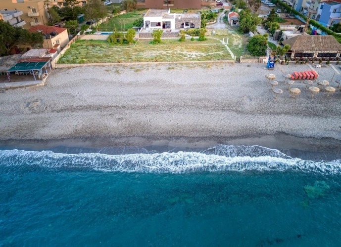 3 Bedrooms Villa