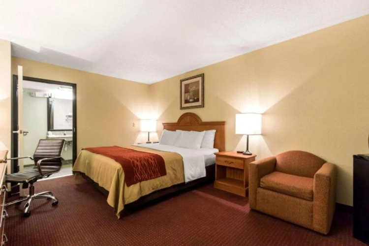 Quality Inn