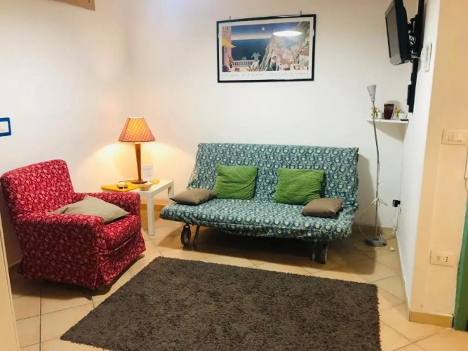 Caio Asinio Apartment