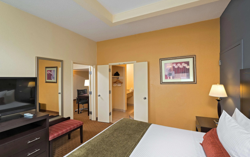 Best Western Plus Hotel & Conference Center