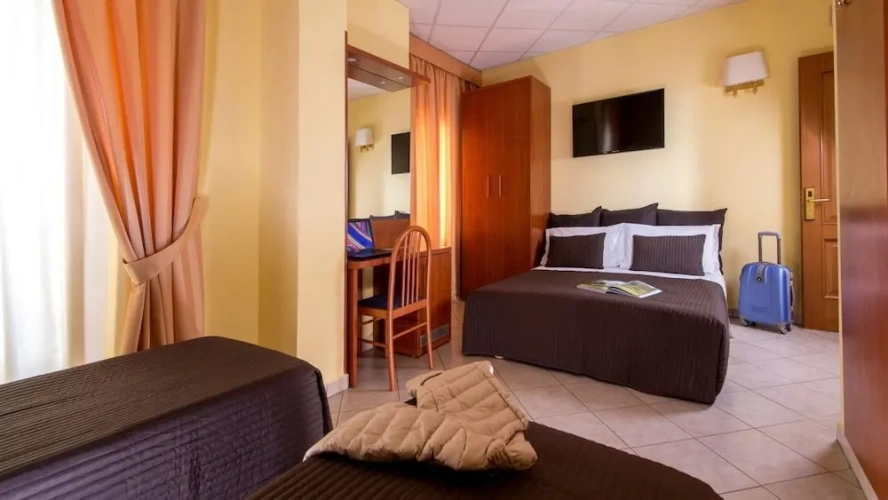 Standard Quadruple room