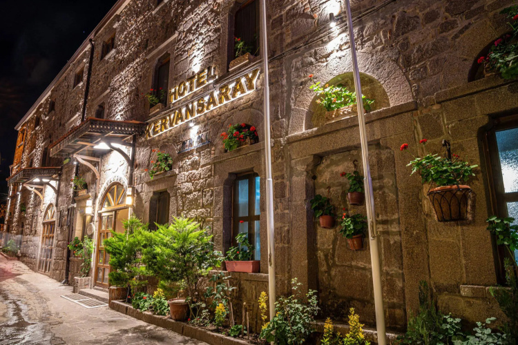 Assos Kervansaray Hotel - Special Class - Behram