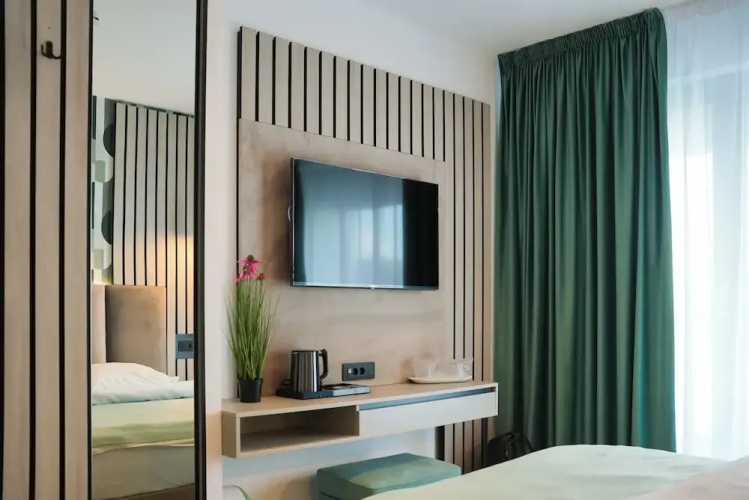 Hotel Poem
