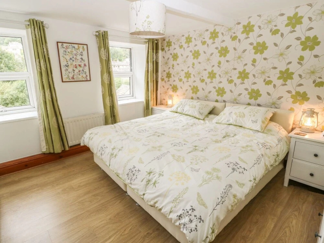 Hinchlif Cottage