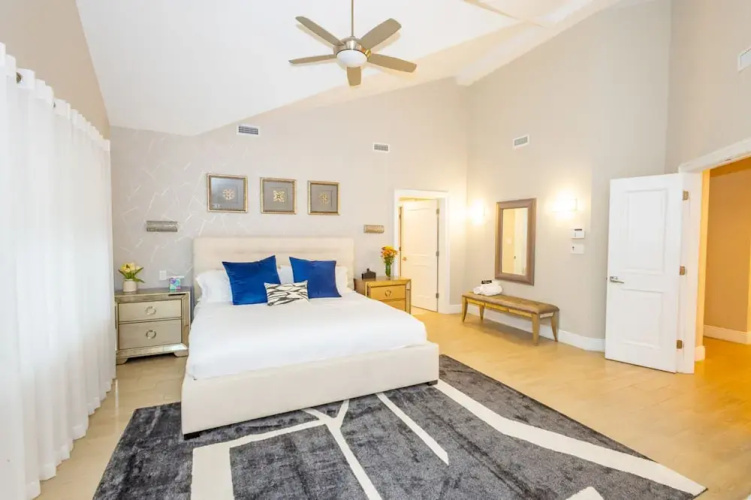 Spacious 6BR Beach Home With Elevator Heated Pool - Ideal for Family Vacations
