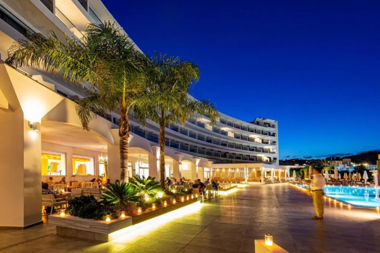 Lindos Bay Suites