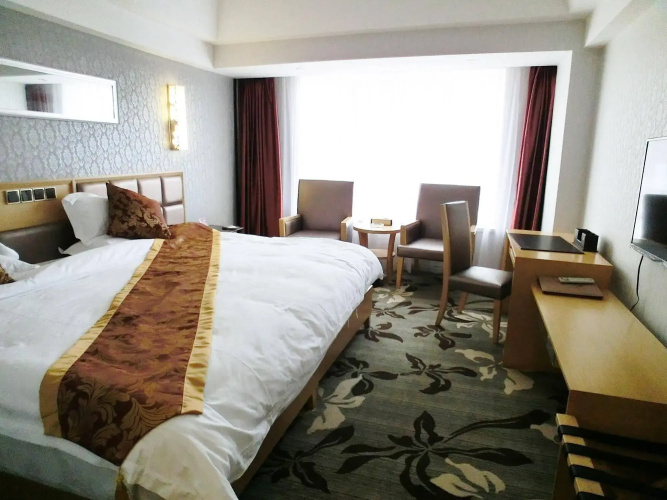 HaikouTWELVE OAKS HOTEL