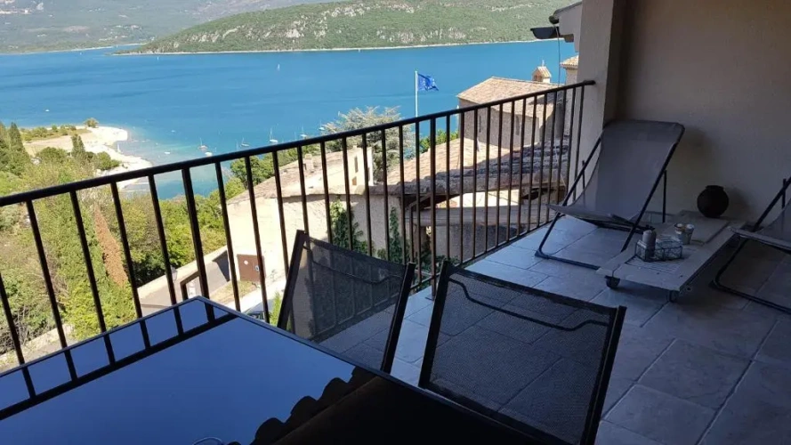 Double Apartment with lake view