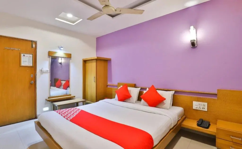 Hotel Summit By OYO Rooms