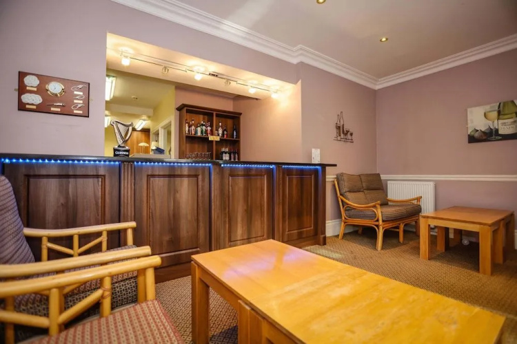 The Grove Hotel
