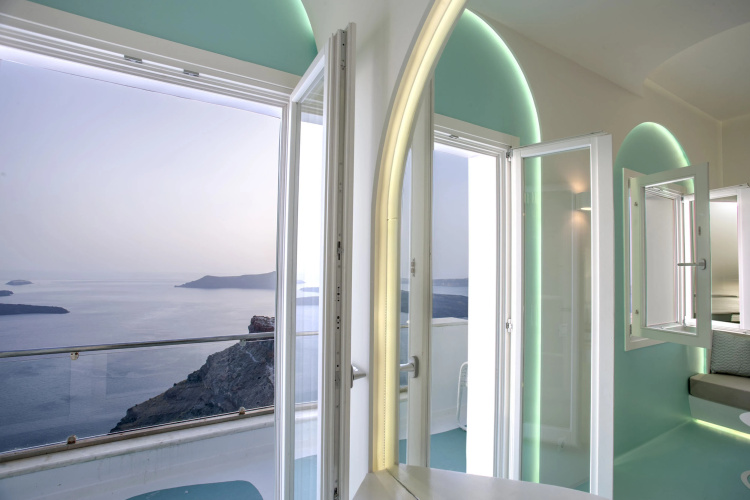 Andronikos Santorini