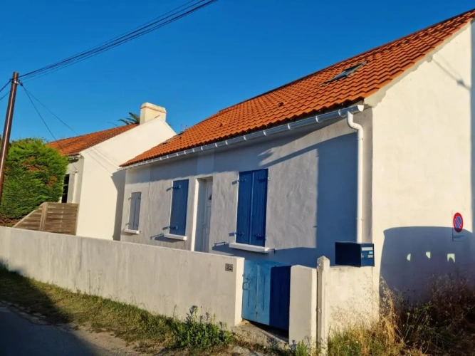 3 Bedrooms Cottage