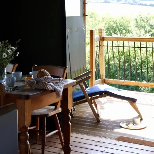 Brackenhill Glamping - Safari Tent with Hot Tub