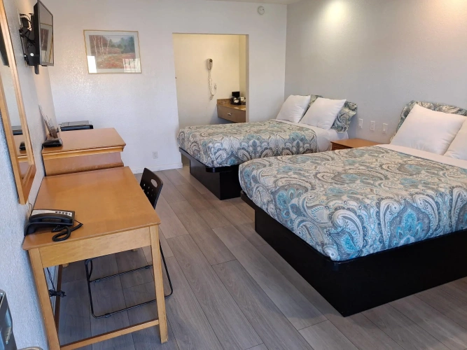 Standard Quadruple room