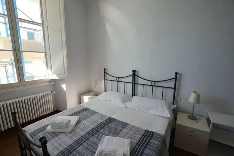 Immaculate 2-bed Apartment in Firenze