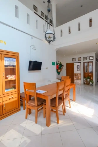4 Bedrooms Family Cottage