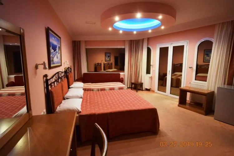 Superior Quadruple room