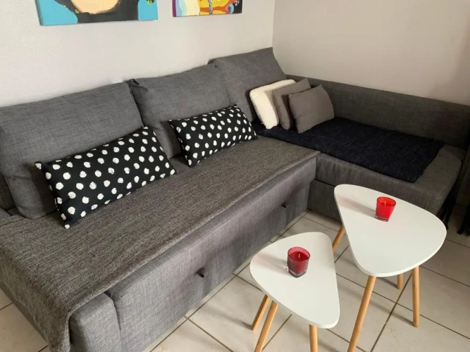 2 Bedrooms Apartment