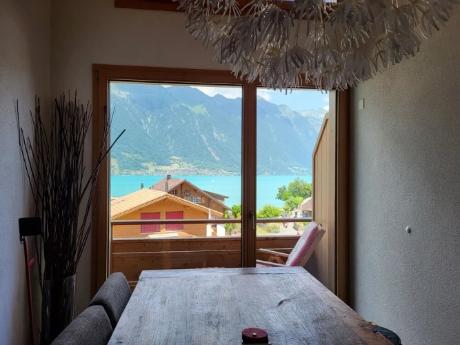 2 Bedrooms Comfort Apartment with lake view