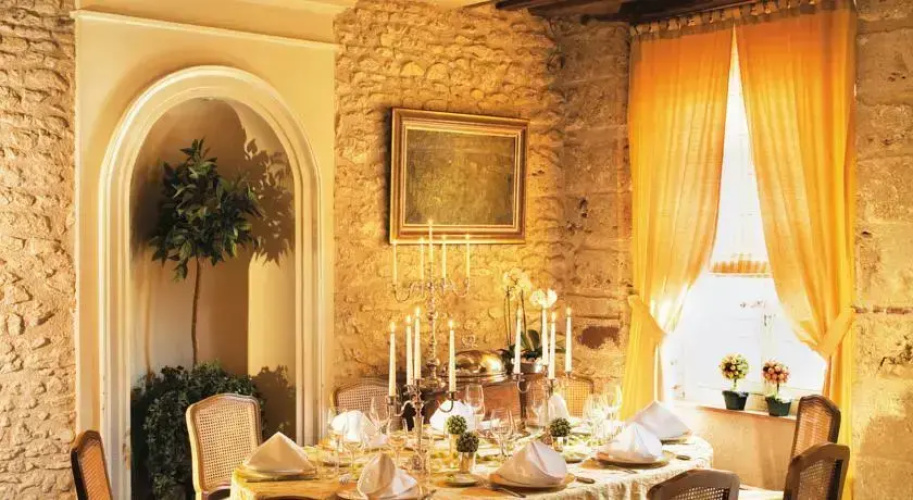 Hotel De France