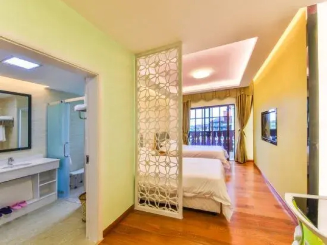 Longshore Resort Hotel(河源巴伐利亚朗轩度假酒店)