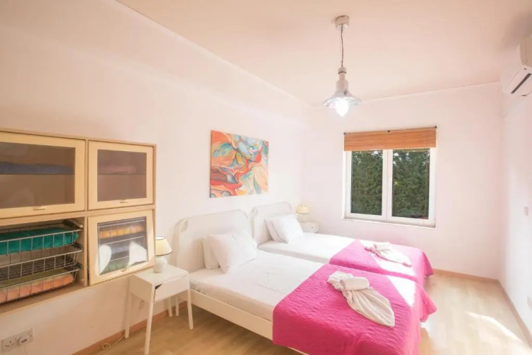 Villa Salamis