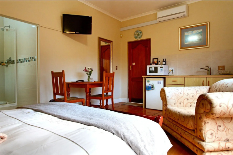 Casa Mia Guesthouse
