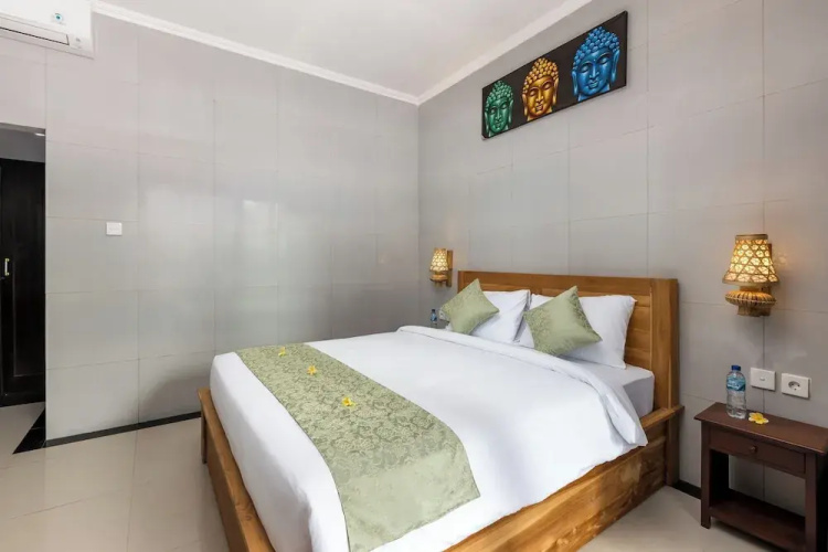 The Tis Guesthouse and Hostel