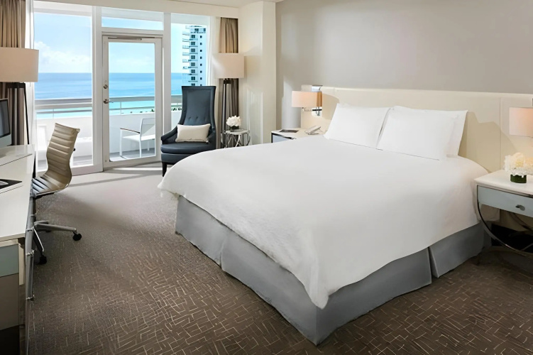 Fontainebleau Miami Beach