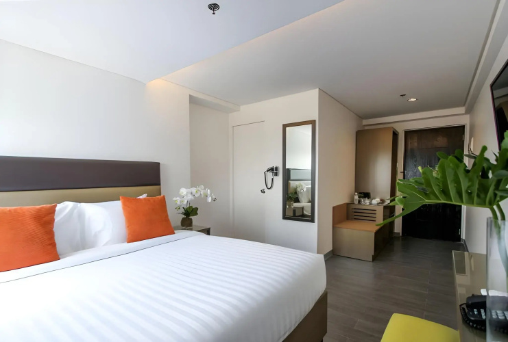 Privato Makati