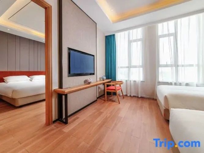 2 Bedrooms Family Suite