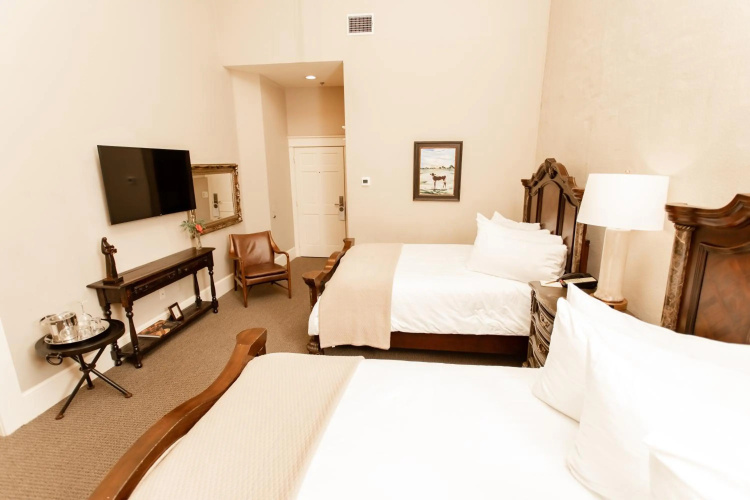 The Grand Hotel Mckinney photo 7